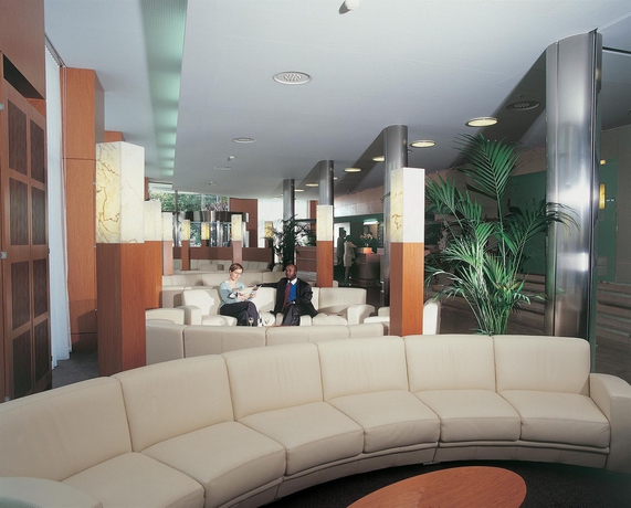 Imagen de los interiores del Hotel Cornavin. Foto 8