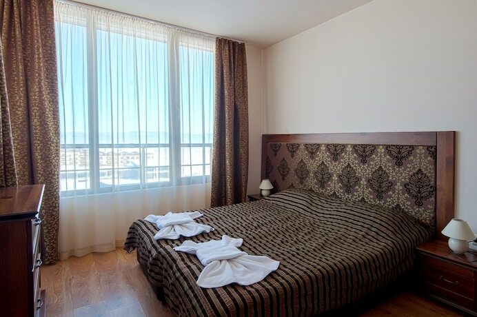 Imagen de la habitación del Hotel Cornelia Deluxe Residence. Foto 18