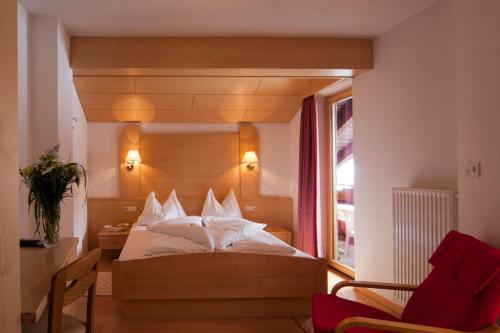 Imagen de la habitación del Hotel Cornelia, Sulden - Solda. Foto 9
