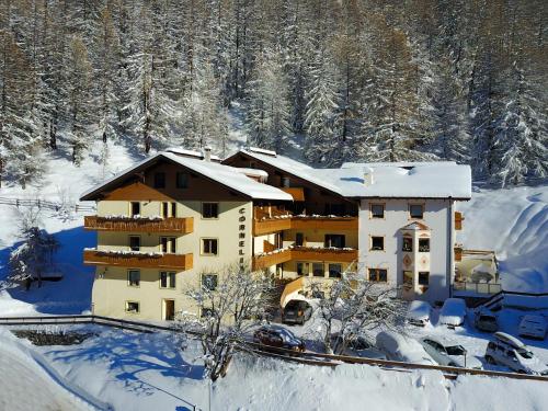 Imagen general del Hotel Cornelia, Sulden - Solda. Foto 3