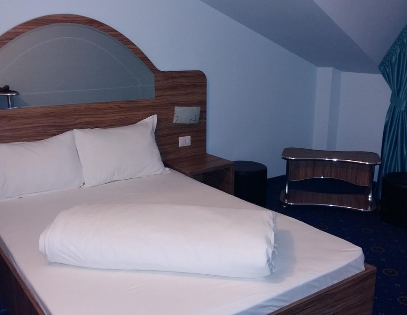 Imagen general del Hotel Corneliuss. Foto 12