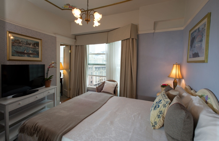 Imagen de la habitación del Hotel Cornell De France. Foto 3