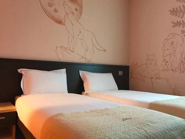 Imagen de la habitación del Hotel Cornelle. Foto 2