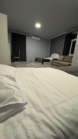 Imagen de la habitación del Hotel Corner, Erev&aacute;n. Foto 8