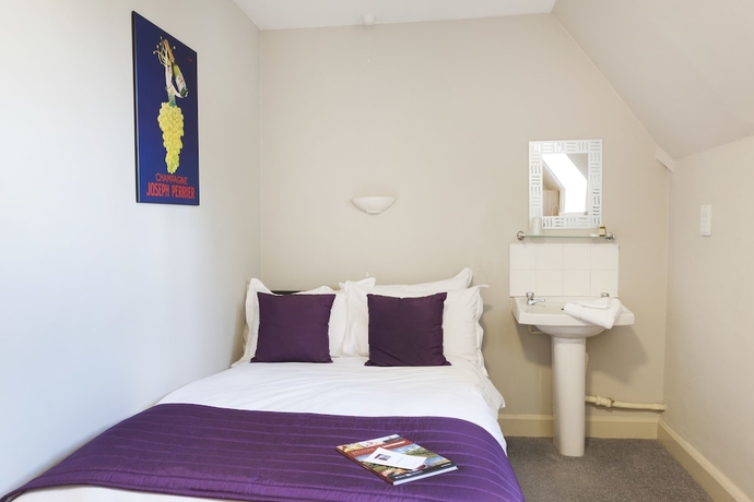 Imagen de la habitación del Hotel Corner House, Taunton. Foto 18