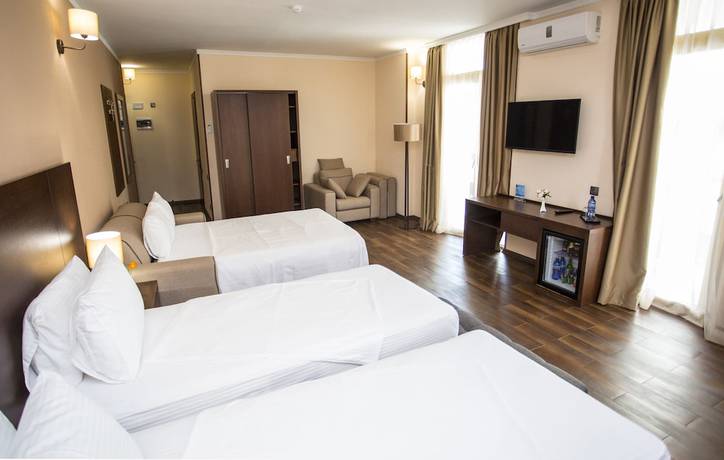 Imagen de la habitación del Hotel Corner Inn. Foto 10