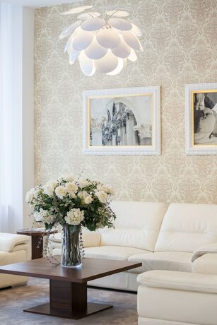 Imagen del bar/restaurante del Hotel Corner, Split. Foto 16