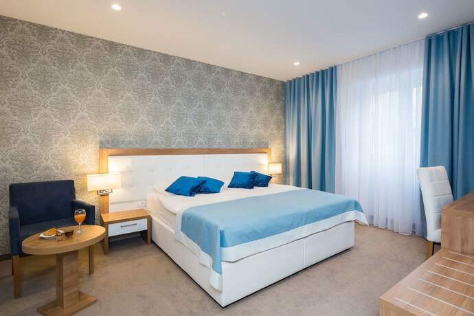 Imagen general del Hotel Corner, Split. Foto 11