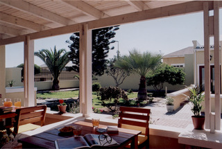 Imagen del bar/restaurante del Hotel Cornerstone Guesthouse. Foto 4