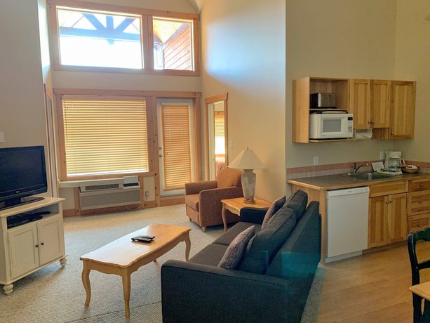 Imagen de la habitación del Hotel Cornerstone Lodge. Foto 8