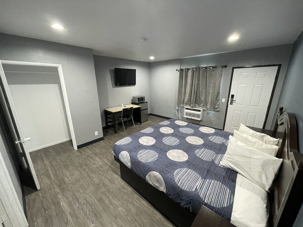 Imagen de la habitación del Hotel Cornett Motel. Foto 10