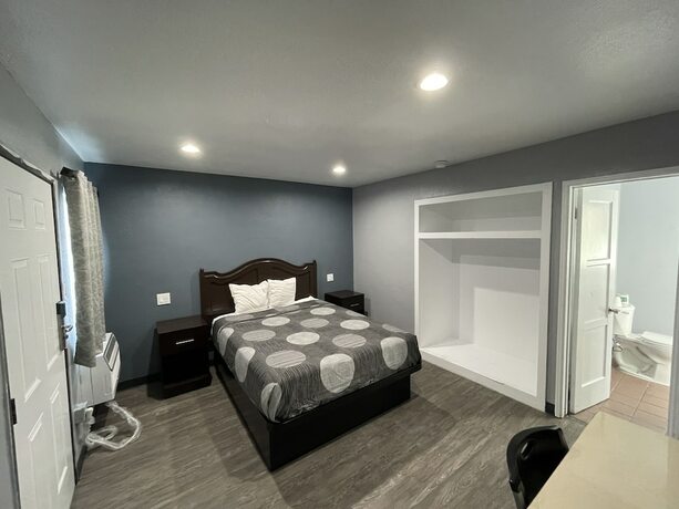 Imagen de la habitación del Hotel Cornett Motel. Foto 13