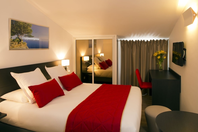 Imagen de la habitación del Hotel Corniche Du Liouquet. Foto 2