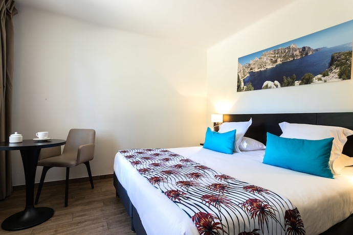 Imagen de la habitación del Hotel Corniche Du Liouquet. Foto 13