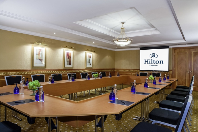 Imagen de los interiores del Hotel Corniche Sharjah. Foto 8