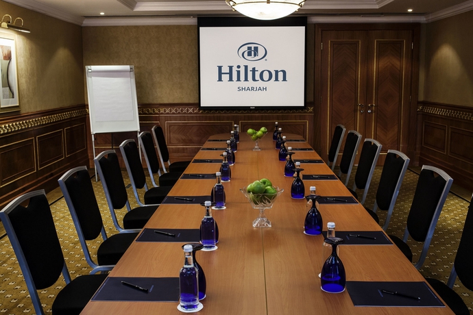 Imagen de los interiores del Hotel Corniche Sharjah. Foto 9
