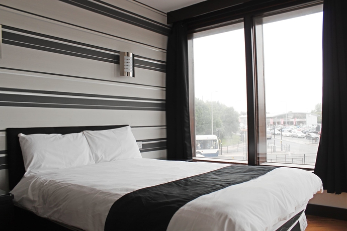 Imagen de la habitación del Hotel Cornmill. Foto 10