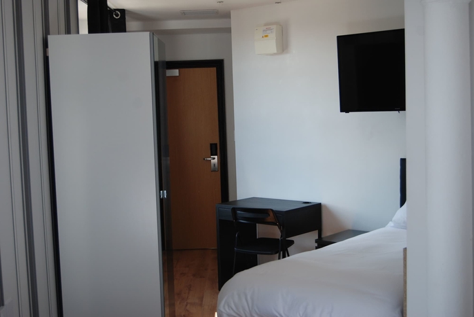 Imagen de la habitación del Hotel Cornmill. Foto 11