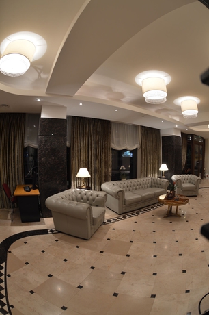 Imagen de los interiores del Hotel Coroana Brasovului. Foto 9