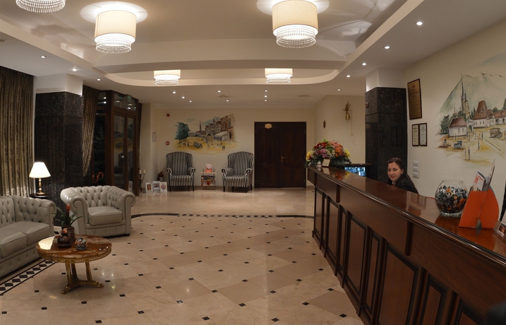 Imagen de los interiores del Hotel Coroana Brasovului. Foto 13