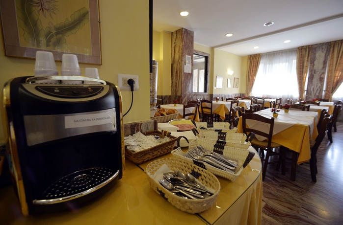 Imagen del bar/restaurante del Hotel Corolle. Foto 3