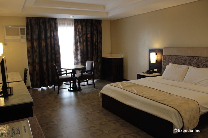 Imagen de la habitación del Hotel Coron Westown Resort. Foto 5