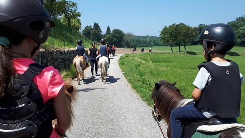 Imagen general del Hotel Corona, Cuvio. Foto 12