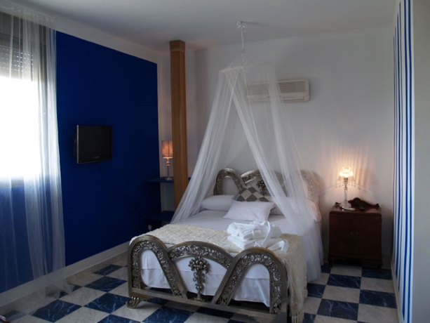 Imagen de la habitación del Hotel Corona De Atarfe. Foto 5