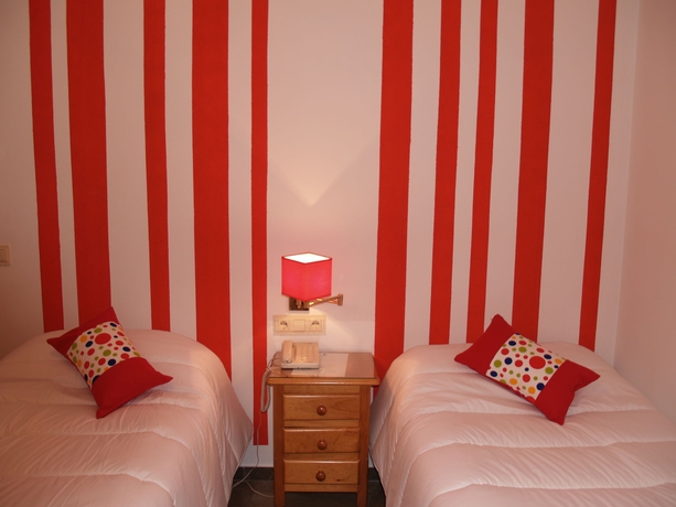 Imagen de la habitación del Hotel Corona De Atarfe. Foto 7