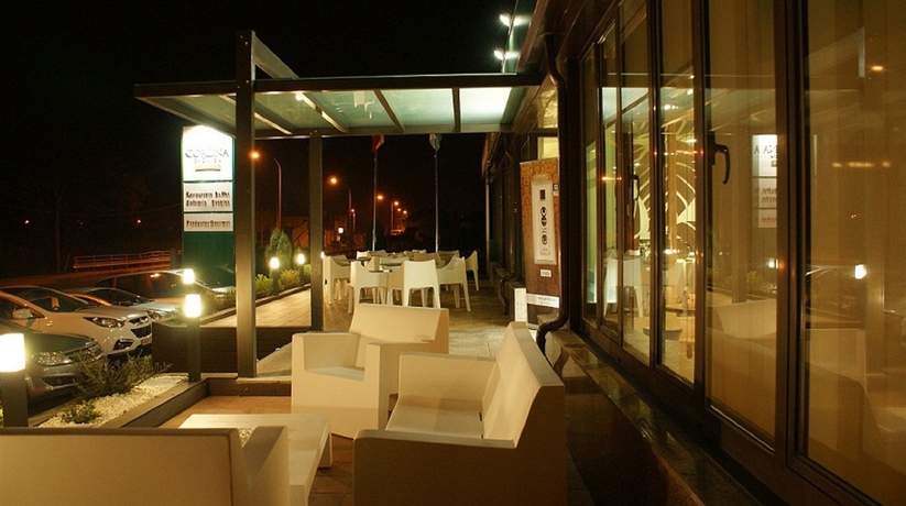 Imagen de los interiores del Hotel Corona De Galicia. Foto 12