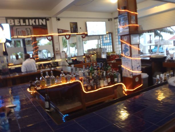 Imagen de los exteriores del Hotel Corona Del Mar. Foto 10