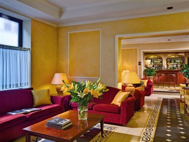 Imagen general del Hotel Corona D'italia. Foto 3