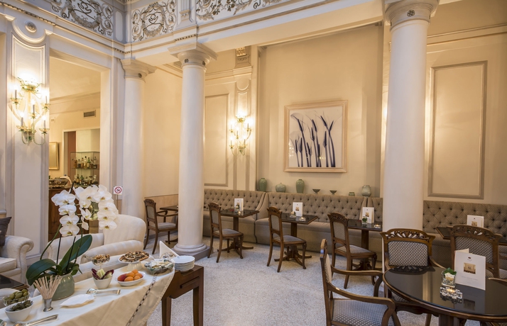 Imagen de los interiores del Hotel Corona D'oro. Foto 15