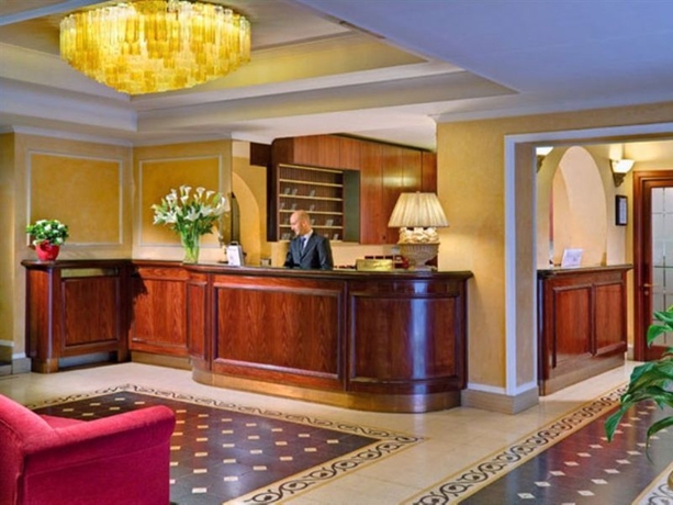 Imagen general del Hotel Corona D’italia. Foto 4