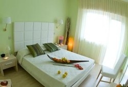 Imagen de la habitación del Hotel Corona Milano Marittima Hotel. Foto 3