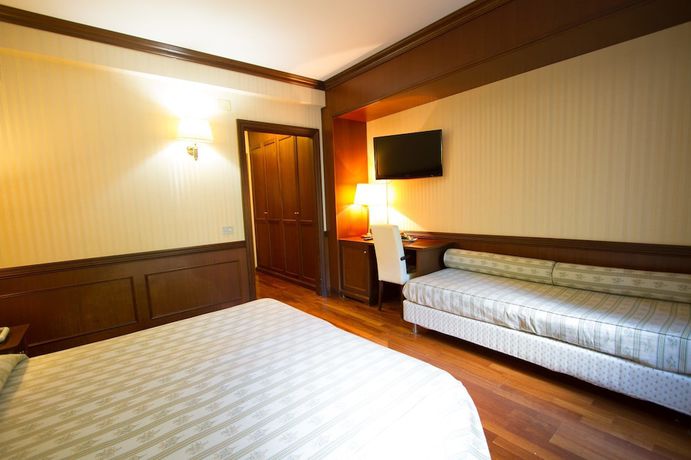 Imagen de la habitación del Hotel Corona, Pescasseroli. Foto 10