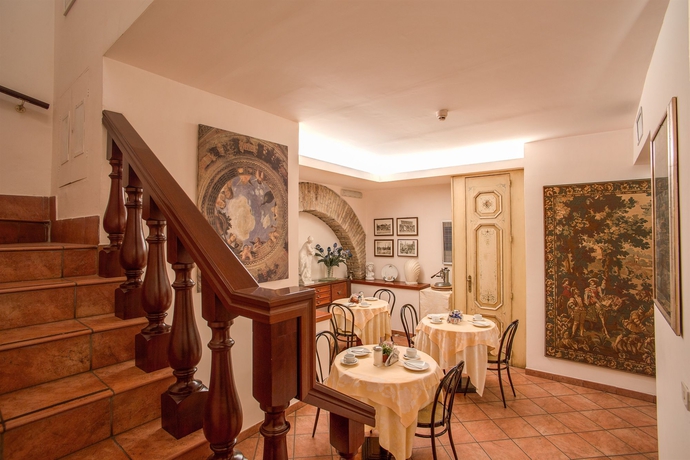 Imagen del bar/restaurante del Hotel Corona, Roma. Foto 4