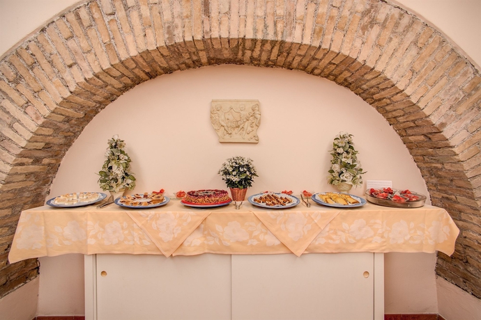 Imagen del bar/restaurante del Hotel Corona, Roma. Foto 6