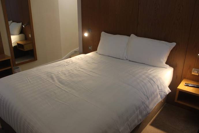 Imagen de la habitación del Hotel Corona Sheffield Meadowhall. Foto 13