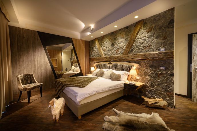 Imagen de la habitación del Hotel Corona, Tirano. Foto 9