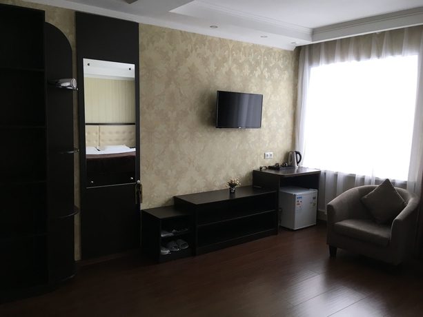 Imagen de los interiores del Hotel Corona, Vladivostok. Foto 15