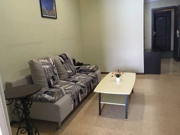 Imagen de los interiores del Hotel Corona, Vladivostok. Foto 16