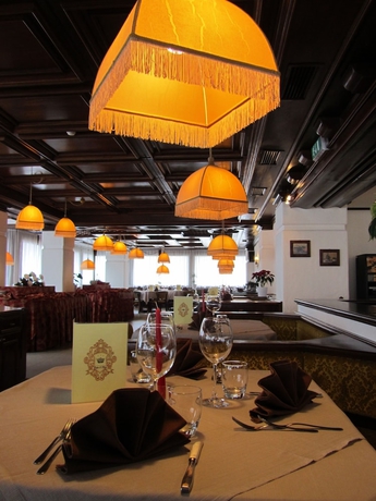 Imagen del bar/restaurante del Hotel Corona, Zoldo Alto. Foto 2