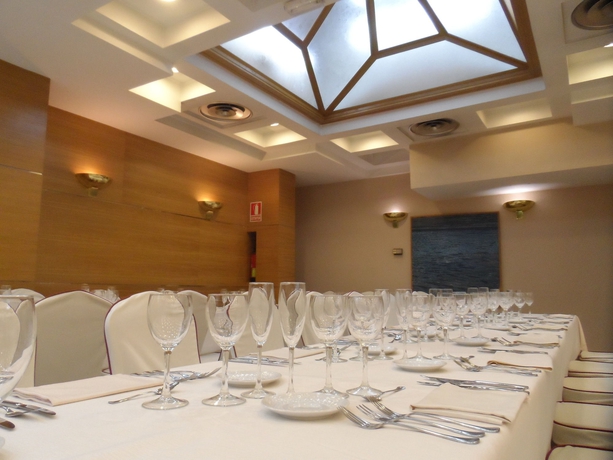 Imagen de la habitación del Hotel Corona de Castilla, Burgos. Foto 5