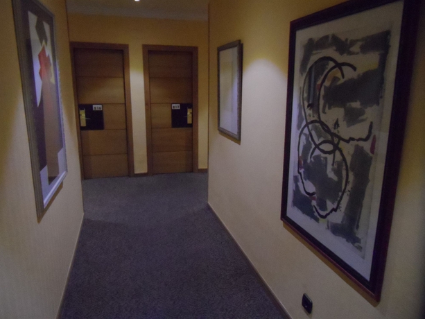 Imagen de los interiores del Hotel Corona de Castilla, Burgos. Foto 10