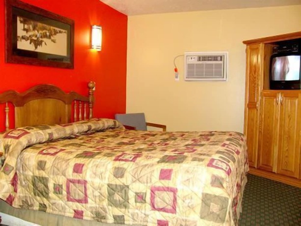 Imagen de la habitación del Hotel Coronada Inn And Suites. Foto 13