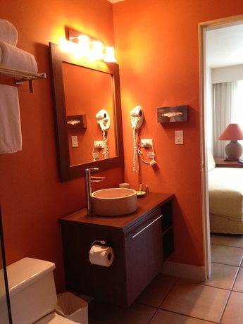 Imagen de la habitación del Hotel Coronado Luxury Club and Suites. Foto 11