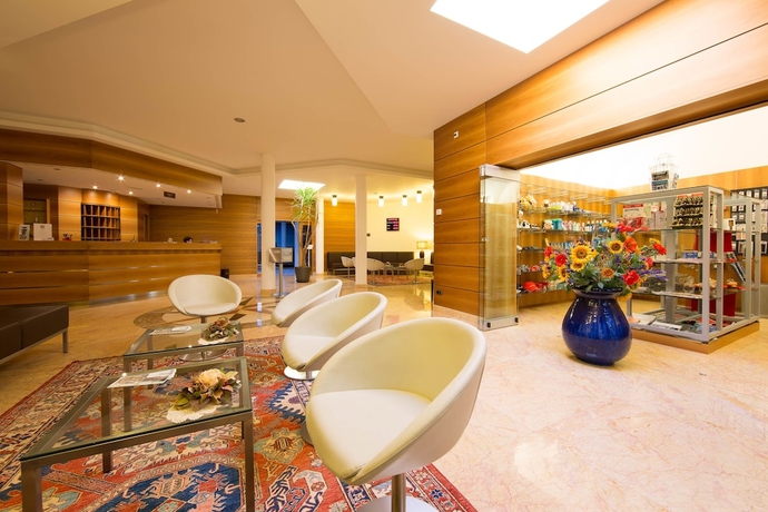 Imagen de los interiores del Hotel Coronado, Mendrisio. Foto 13
