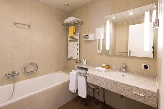 Imagen de la habitación del Hotel Coronado, Mendrisio. Foto 9