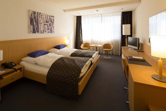 Imagen de la habitación del Hotel Coronado, Mendrisio. Foto 10
